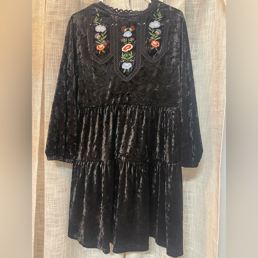 Sweet Claire Black Lace-Trimmed Dress